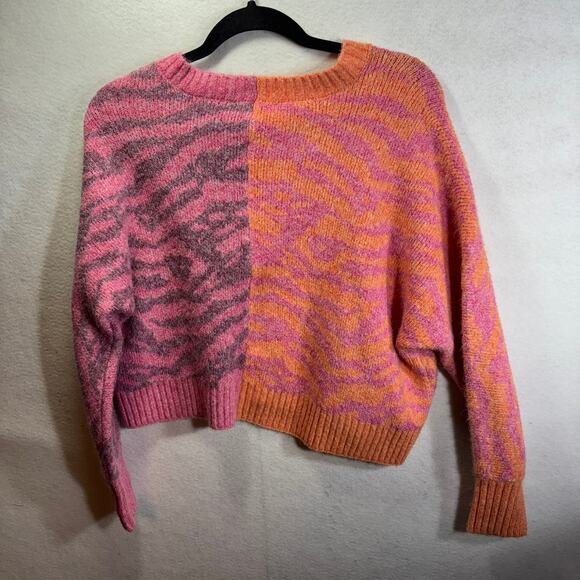 Circus NY Women's Animal Patchwork Boxy Cropped Pullover Sweater Pink Size XS - Picture 3 of 7